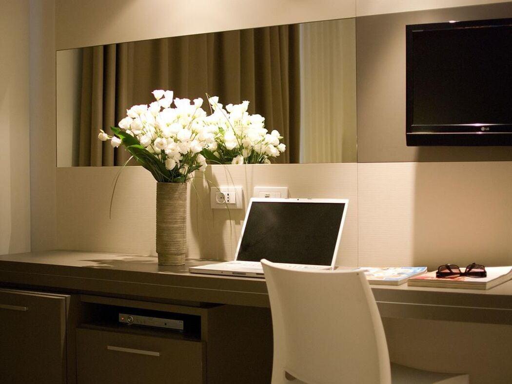 Hotel Cube Ραβένα Εξωτερικό φωτογραφία