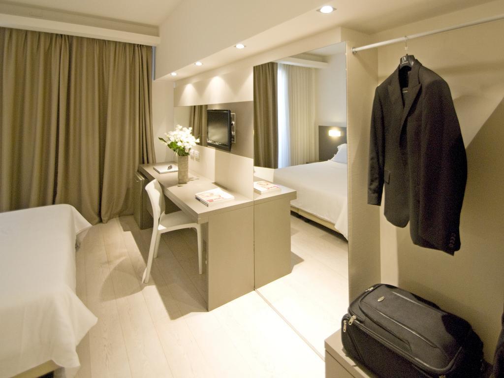 Hotel Cube Ραβένα Εξωτερικό φωτογραφία
