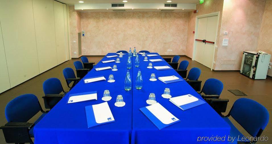 Hotel Cube Ραβένα Εξωτερικό φωτογραφία
